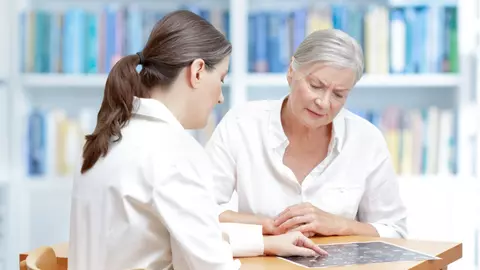 Accidentul vascular. Simptomele accidentului vascular cerebral la femei. Iată ce ar trebui să urmărești