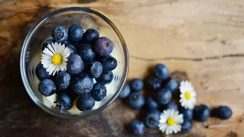Care sunt beneficiile afinelor pentru organism? 9 motive pentru care ar trebui să le consumi mai des