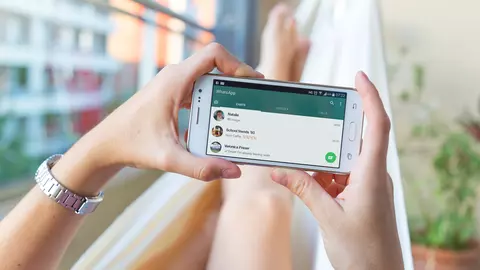Cum îți dai seama că iubitul te minte pe Whatsapp?