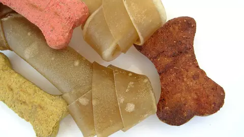 (P) Hrană uscată pentru câini, pentru o alimentație echilibrată a animalului tău!