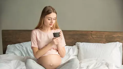 Bem sau nu cafea în timpul sarcinii?