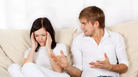 De ce aleg femeile abuzate să rămână într-o relație toxică