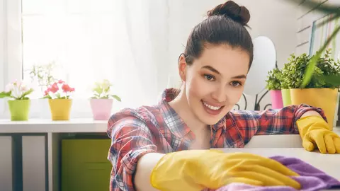 (P) Modalități de prevenire a mizeriei din baie