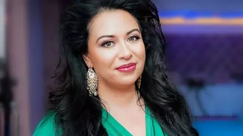 Oana Roman, schimbare de look. Uite cum arată acum vedeta
