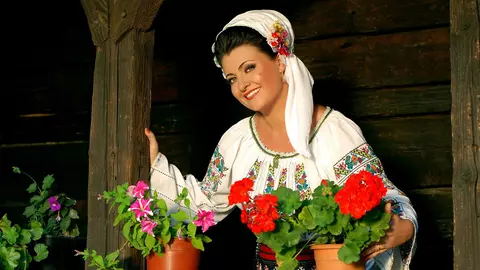 Steliana Sima a fost operată din cauza pantofilor cu toc