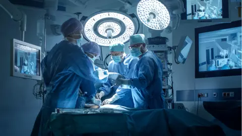 O femeie a murit în sala de operație, după anestezie