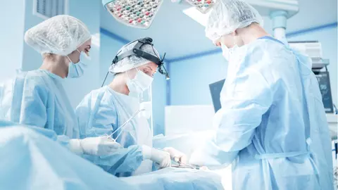 Când nu este indicat să operezi chisturile ovariane? Specialiștii spun că așa pot fi evitate complicațiile