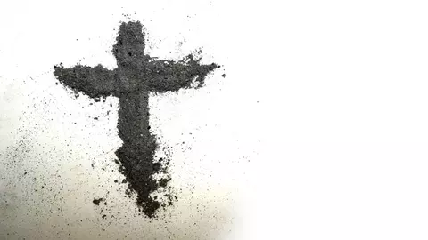 Pentru romano-catolici, Miercurea Cenușii marchează începutul Postului Mare