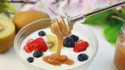 Beneficiile mierii de Manuka pentru sănătate -Cum să alegi mierea de Manuka potrivită pentru fiecare afecțiune