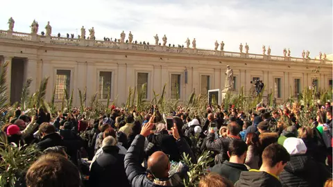 Moment unic la Vatican! Un român a rostit una dintre rugăciunile slujbei oficiate de Papa Francisc