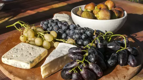 Cele mai rapide gustări pe care le poți pregăti când vin prietenii în vizită