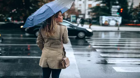 Vin și mai multe zile ploioase? Iată cum te afectează acest lucru!