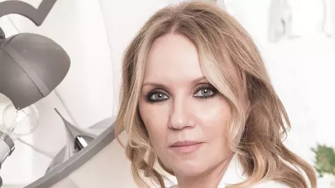 Camelia Șucu: "Nu încercaţi să fiţi perfecte! Doare perfecţiunea..."