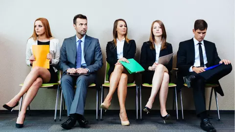 Studiu eJobs: Joburile pe pile, anunțurile neadevărate și lipsa experienței - cele mai mari frici ale românilor, atunci când trebuie să se angajeze