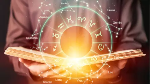 Horoscop 24 iunie. Celor născuți în această zodie li se va face, în sfârșit, dreptate