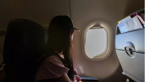 O femeie a trăit coșmarul vieții ei într-un avion spre Canada