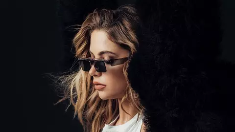 Actrița Ashley Benson și-a tatuat pe trup inițialele iubitei ei, Cara Delevingne
