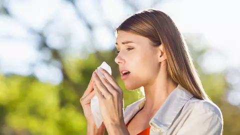 Ce alimente să consumi dacă ai rinită alergică? Te vor ajuta să scapi de simptomele neplăcute