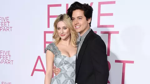 Actorii Cole Sprouse și Lili Reinhart s-au despărțit