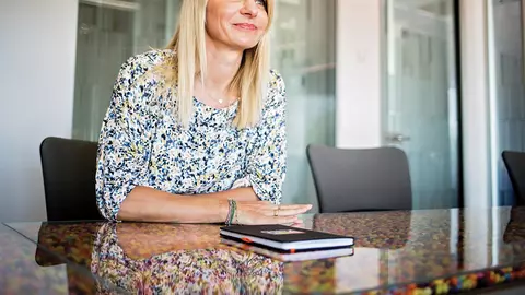 GEANINA BĂBICEANU: „Este esențial pentru un lider să își susțină oamenii, să le ofere recunoaștere pentru ceea ce fac și să îi provoace să se autodepășească.”