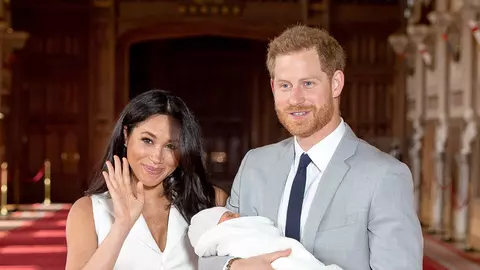 Cine ar putea fi nașii fiului lui Meghan Markle și al Prințului Harry