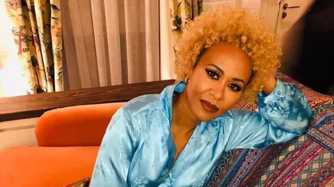 Cântăreaţa britanică Emeli Sandé, invitată la Cerbul de Aur 2019