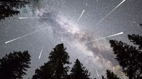 Perseide 2019: Cea mai spectaculoasă ploaie de meteori poate fi observată în seara asta. De unde pot fi cel mai bine văzute?