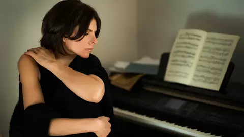 Cântăreața de jazz Teodora Enache: ”A fi om mi se pare mai greu decât a fi artist”