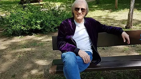 Adevărul despre starea de sănătate a lui Mihai Constantinescu. Cântăreața Mirabela Dauer, medicii Monica Pop și Bogdna Oprița infirmă zvonul că artistul ar fi încetat din viață