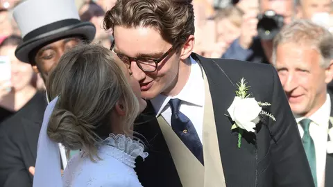 Ellie Goulding, nuntă de poveste cu logodnicul Caspar Jopling