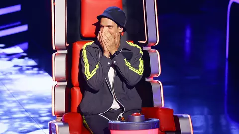 Premieră la Vocea României 2019: două surori vor cânta împreună pentru a întoarce scaunele antrenorilor!