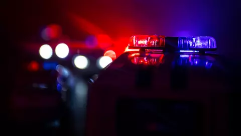 Și-a înjunghiat fatal mama apoi a încercat să arunce vina în cârca tatălui! Ce s-a întâmplat apoi cu bărbatul în vârstă de 30 de ani?