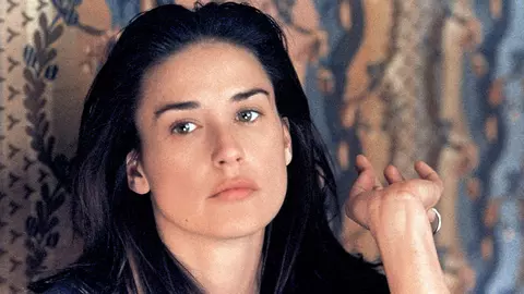 Demi Moore și-a înșelat primul soț în noaptea dinaintea nunții: „Nu puteam scăpa de căsnicie, dar o puteam sabota''