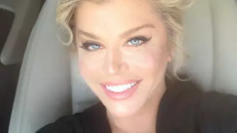 Loredana Groza, în lenjerie intimă pe instagram. Fanii au comentat imediat: "Cam prea mult pentru vârsta ta"