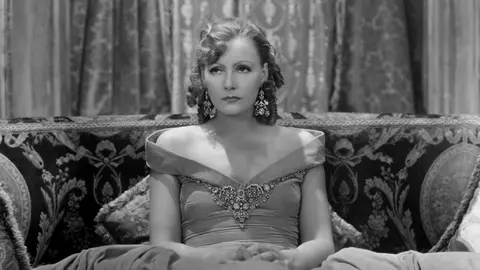 Greta Garbo, cea mai misterioasă vedetă de la Hollywood, chiar și după mai bine de 30 de ani de la moartea ei