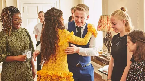 A vizitat Palatul Kensington și a plecat cu un „suvenir''! Ce a furat această cântăreața din locuința ducilor de Cambridge și cum au reacționat aceștia?