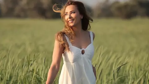 Iulia Vîntur, despre sarcină: „Un copil este un dar''