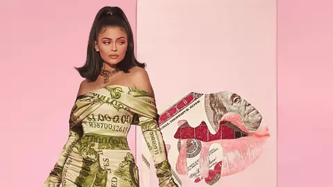 Kylie Jenner, cea mai tânără miliardară self-made din lume, hărțuită în propria locuință. Un bărbat a escaladat una dintre porțile proprietății sale
