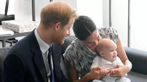 Prințul Harry are o singură cerință pentru bona fiului său! Care este aceea și de ce înseamnă atât de mult pentru el?