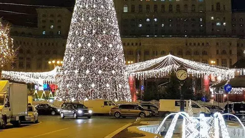 (P) Realizeaza "turul luminitelor de Craciun", cu ajutorul serviciilor de inchirieri auto din Bucuresti