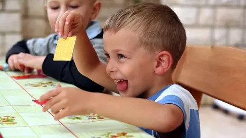 Activități distractive și educative pentru copiii cu vârsta de peste 3 ani