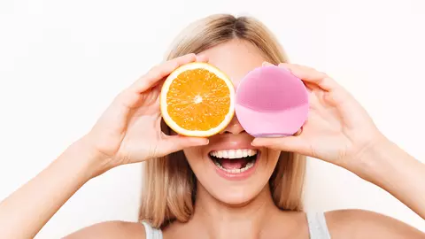 (P) Regim de skincare: trucuri simple pentru un ten impecabil