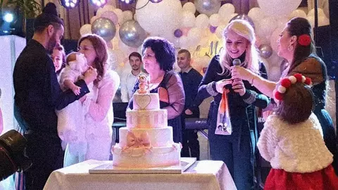 Super petrecere pentru fiica Adinei de la Heaven! Micuța a venit pe lume în urmă cu 4 luni