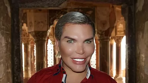 INCREDIBIL: El este Ken care vrea să se transforme în bărbatul Barbie!