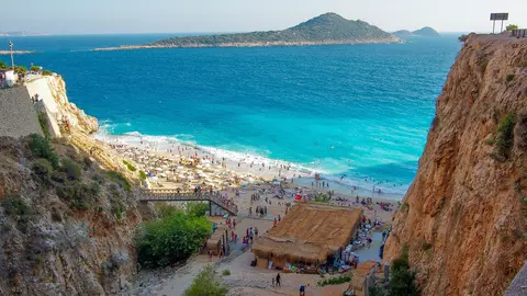 Atracții istorice și plaje exotice în Antalya