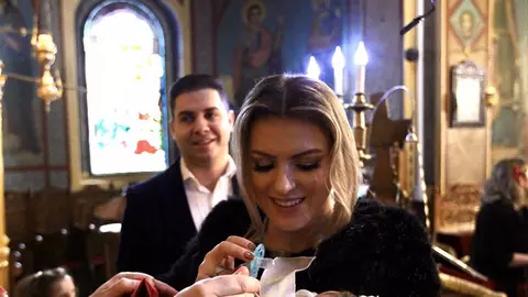 Super petrecere în familia celei mai frumoase vedete populare. Despre cine este vorba?