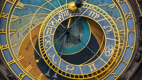 Horoscop 16 februarie. Zodia care trebuie să se abțină de la comentarii. Poate face o mare gafă!