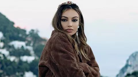 Mădălina Ghenea a publicat prima imagine cu iubitul ei în mediul online
