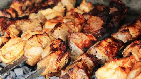 E sănătos sau nu să consumi carne? Avantaje și dezavantaje mai puțin știute