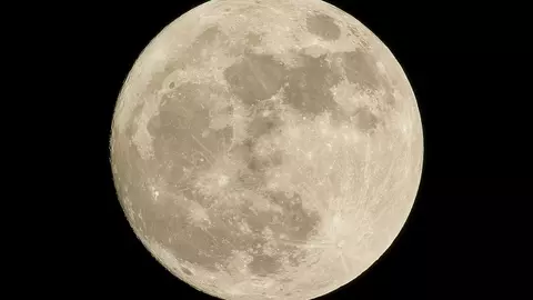 Luna plină februarie 2020: schimbări uriașe pentru o zodie